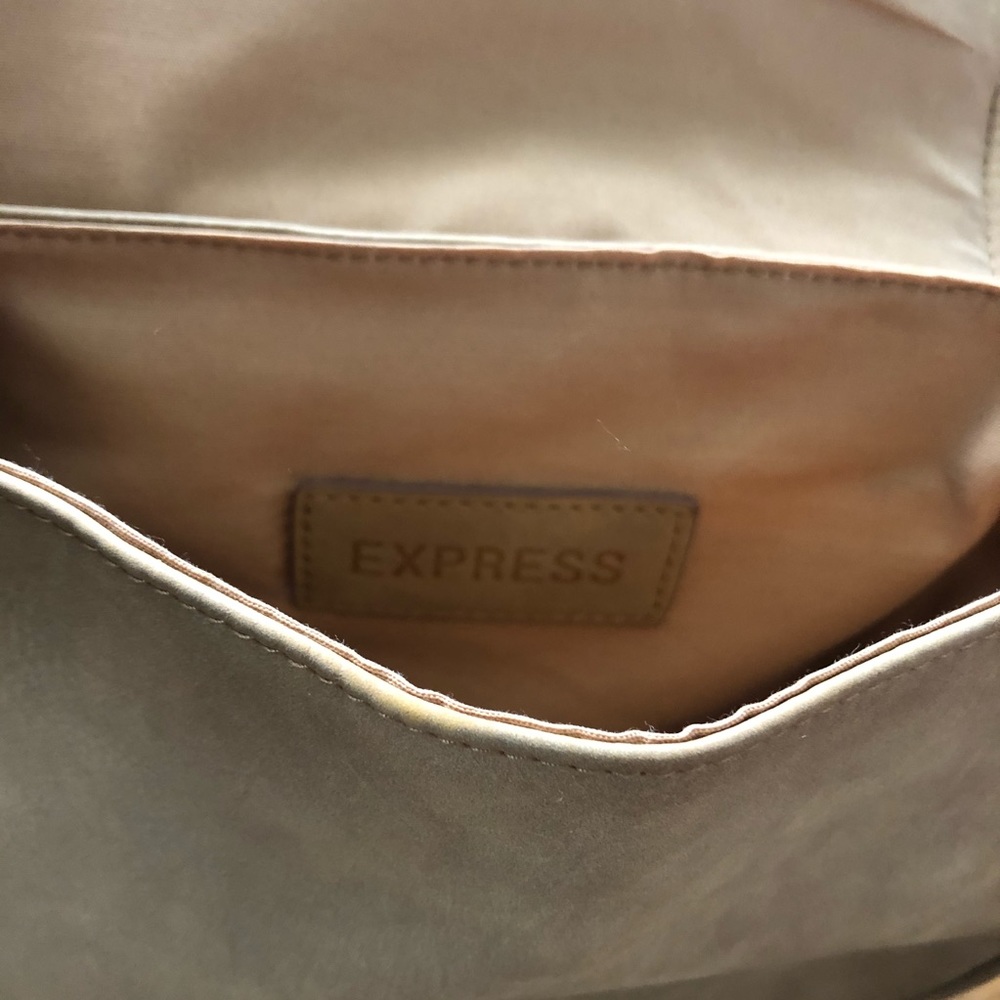 Crossbody bag